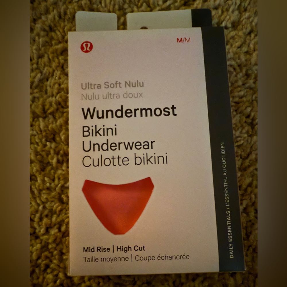 lululemon athletica Wunder Underwear - Red